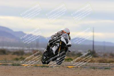 media/Jan-14-2023-SoCal Trackdays (Sat) [[497694156f]]/Turn 17 Exit (110pm)/